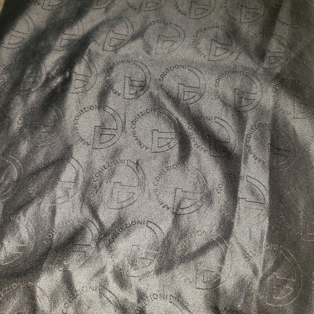 Scarf - Picture 3 of 3